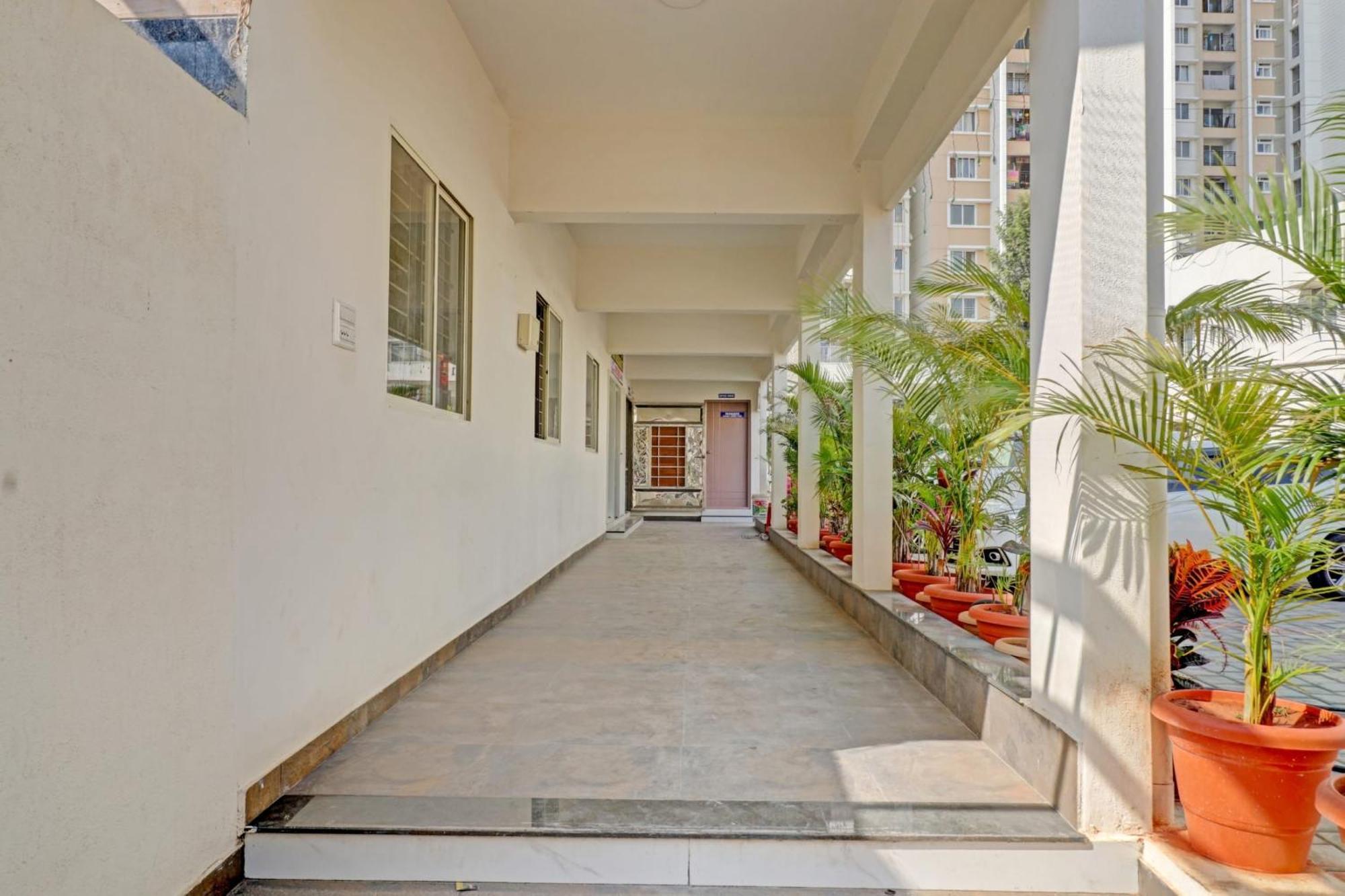 Hotel O Nra Residency 班加罗尔 外观 照片